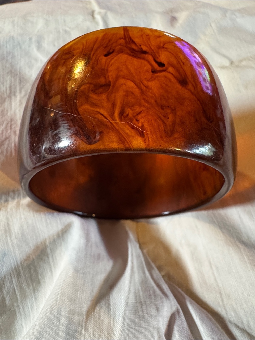 1940’s Bakelite Vintage Large chunky heavy Root beer Swirl Bangle Bracelet